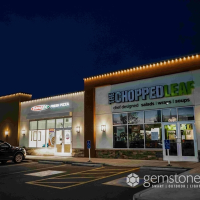Permanent commercial roofline lighting Photo