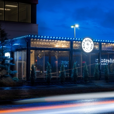 Mad Rose external lighting Photo