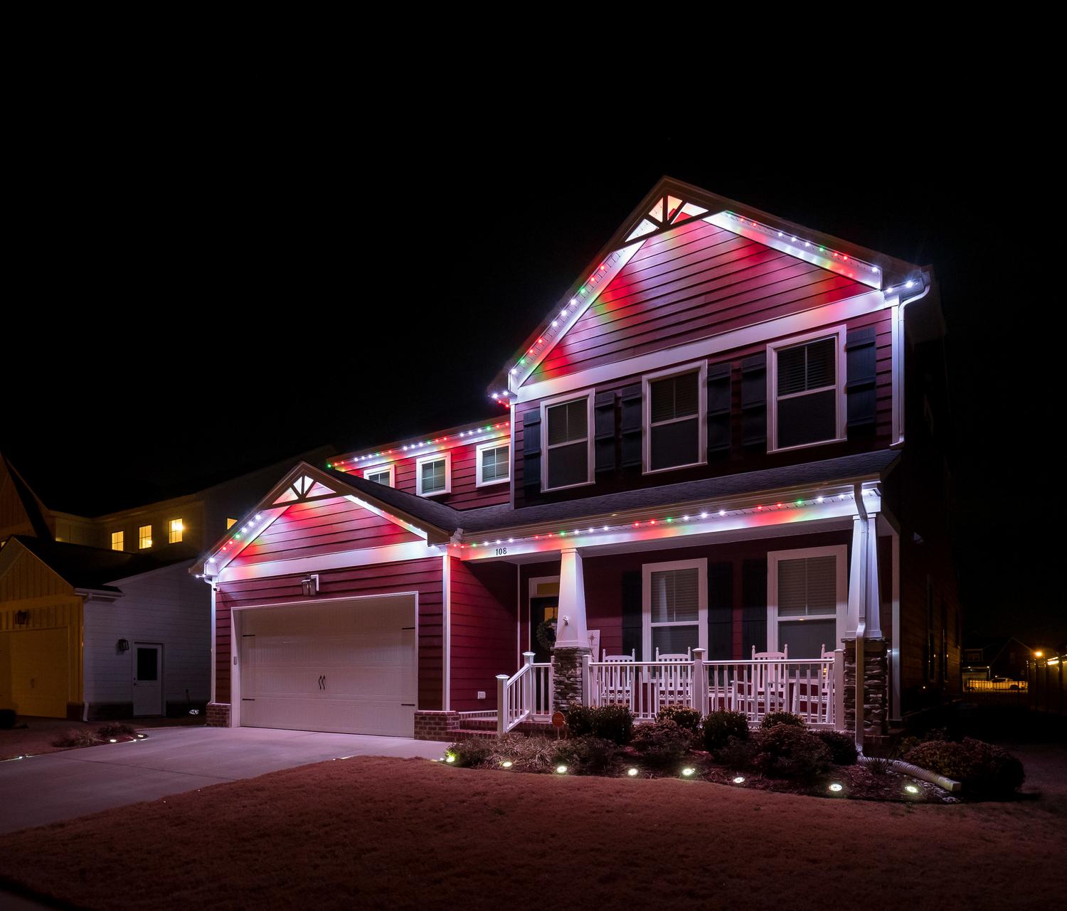 Beachwood, OH, permanent roofline lighting