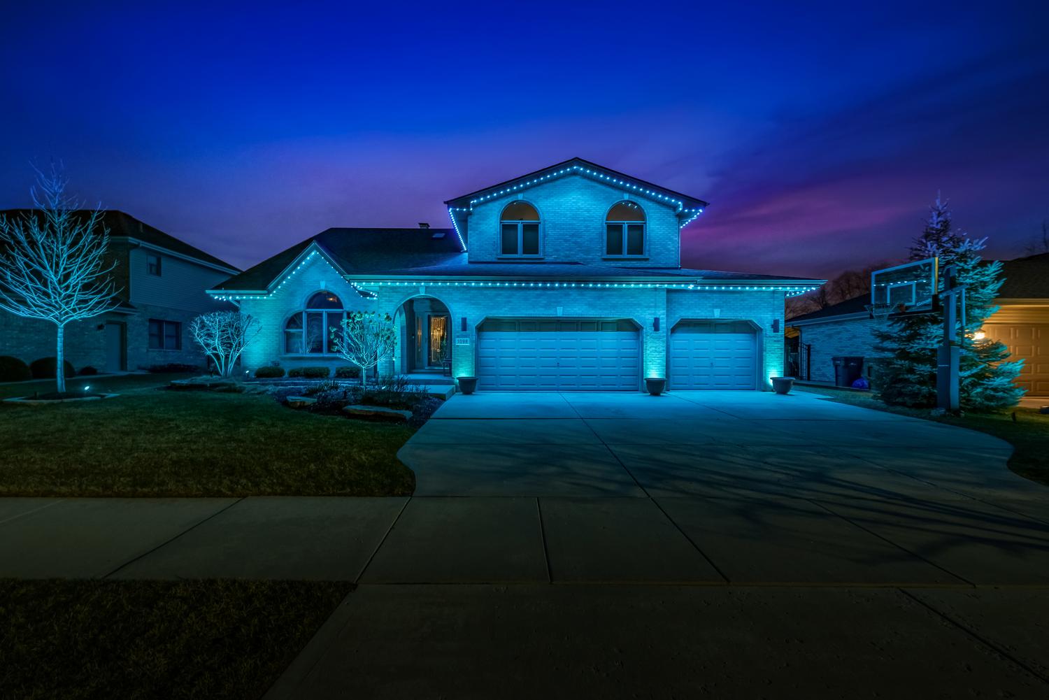 permanent roofline lighting in Powhatan, VA