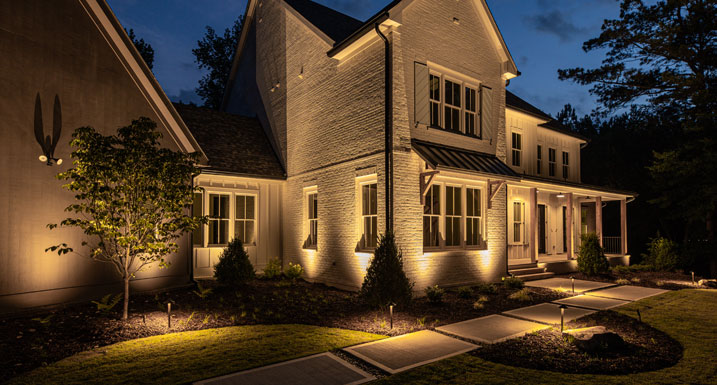 outdoor lighting installer in Glenview IL
