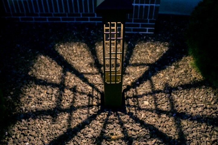 Attraction lighting