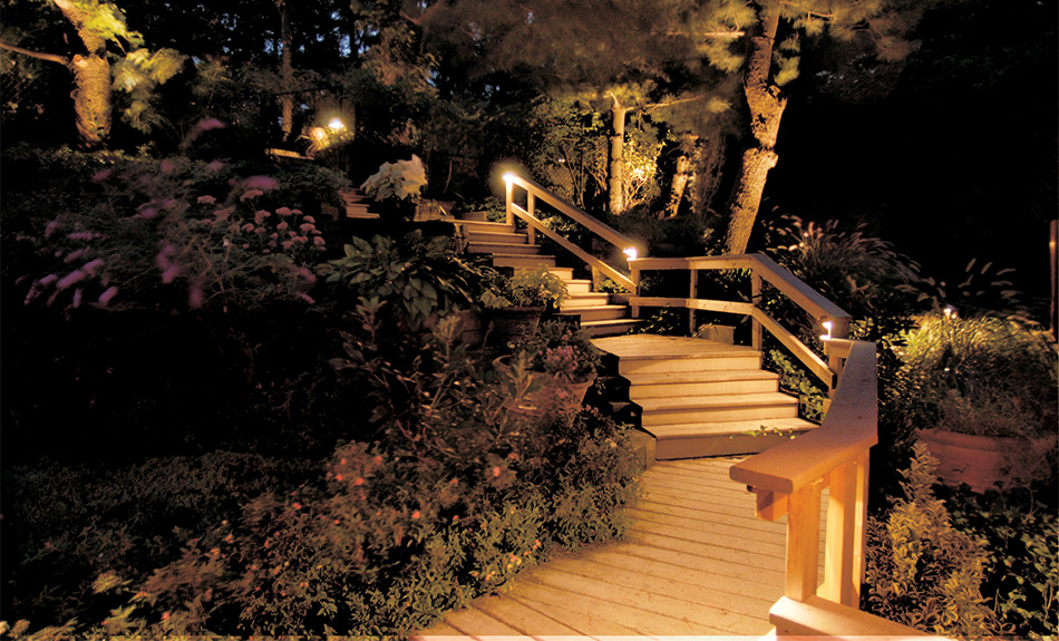 Stair pathway with lighting