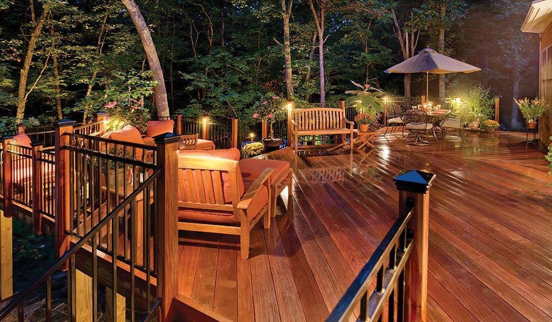 Outdoor deck with deck lighting