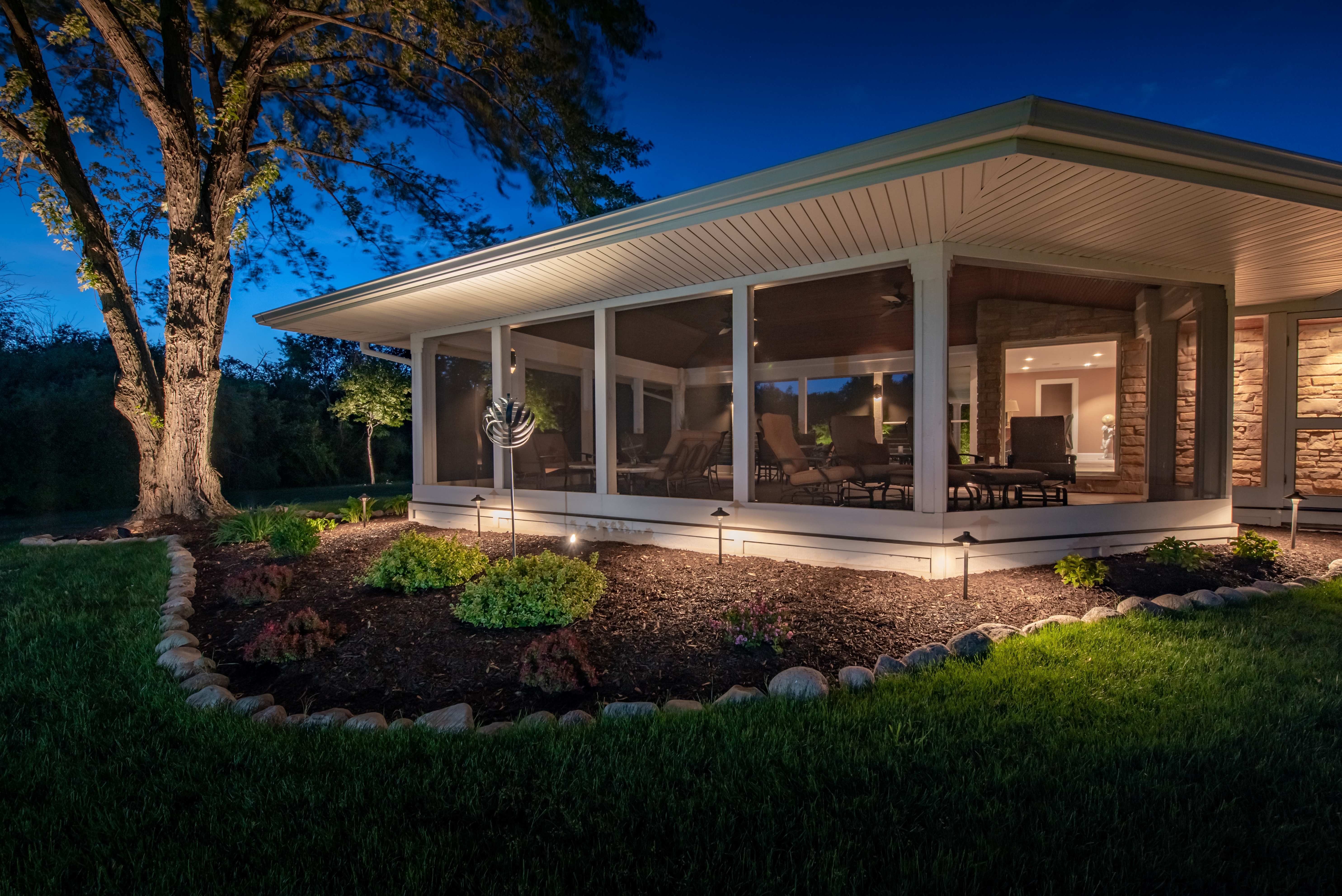 outdoor lights on a patio