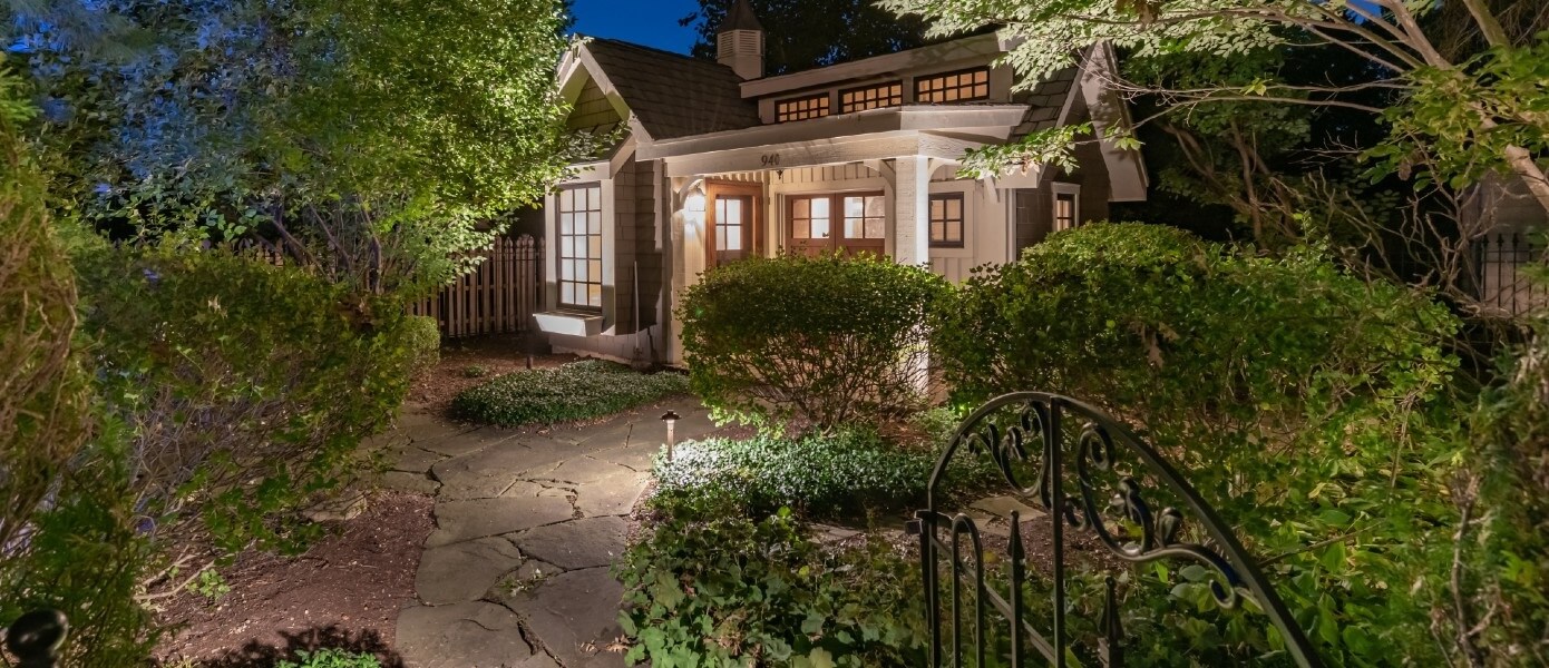 Warrenville IL landscape lighting