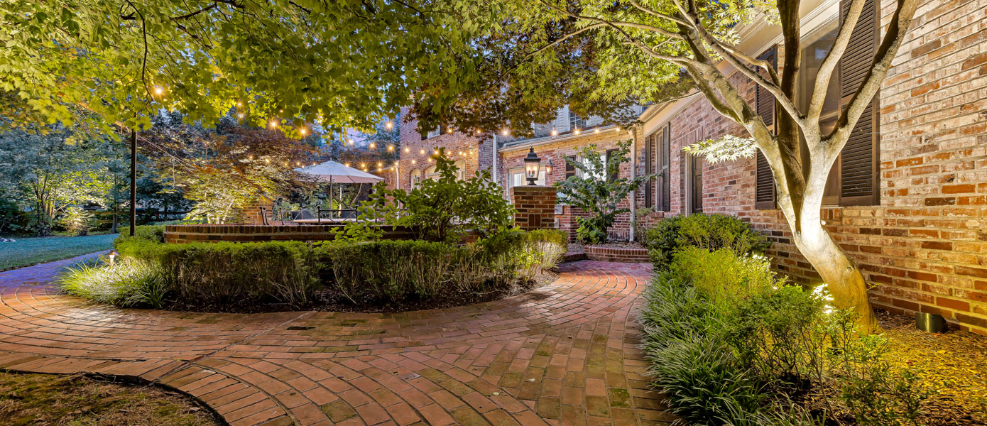 Willowbrook IL Pathway Lighting