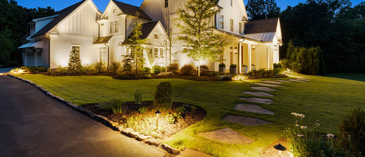 outdoor lighting company near me in Crystal Lake, IL