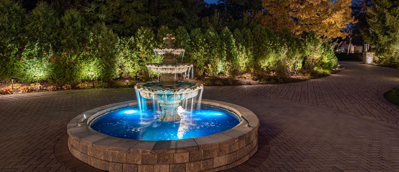 gorgeous landscape lighting installed in Naperville, IL