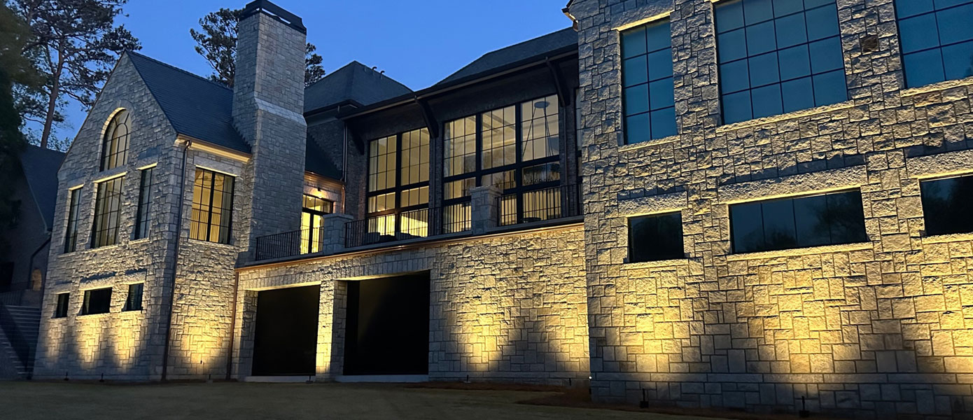 wheaton Illinois outdoor home lighting
