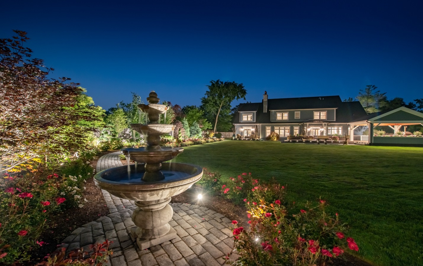 Wesley Chapel FL Curb Appeal and Landscape Lighting 