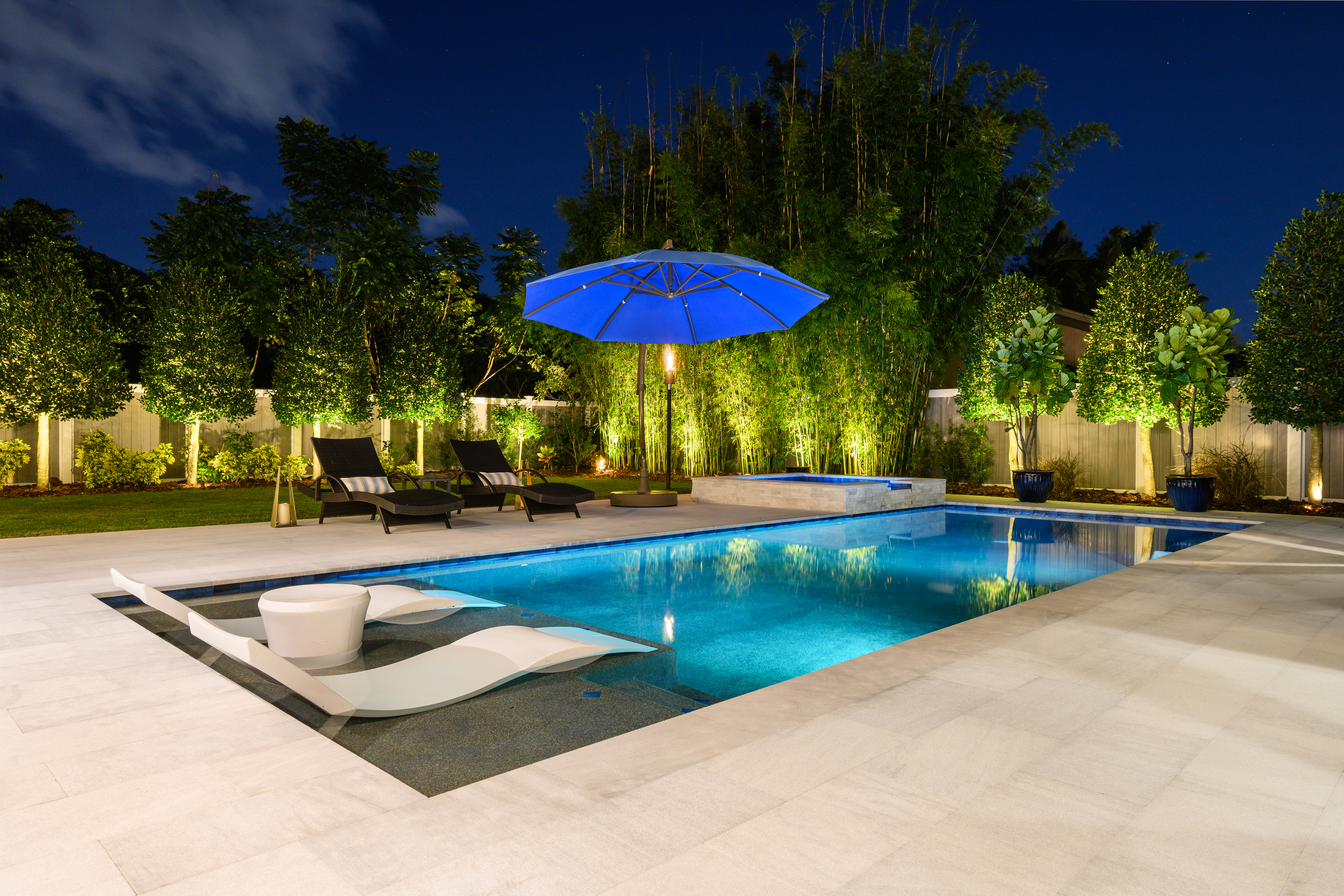 pool lighting