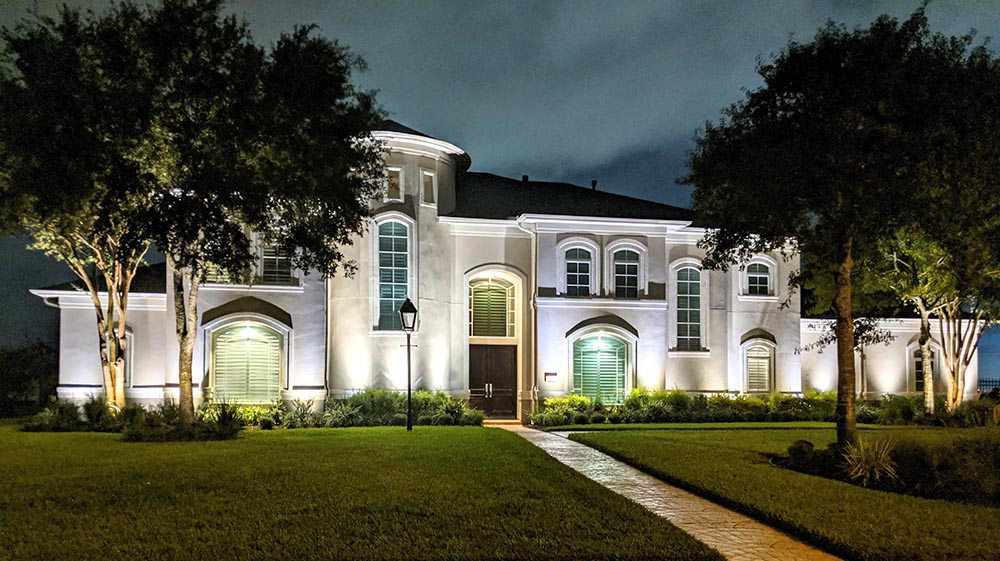 outdoor house lighting