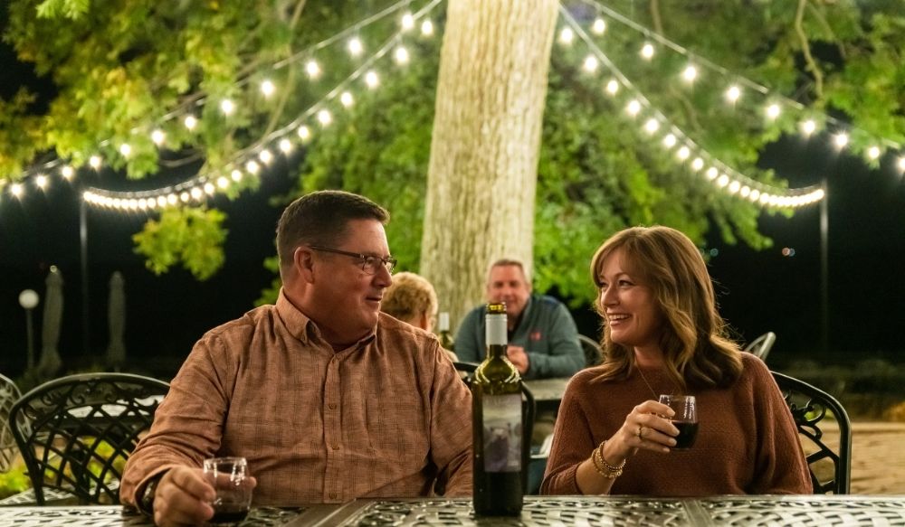 commercial outdoor string lighting St. Louis