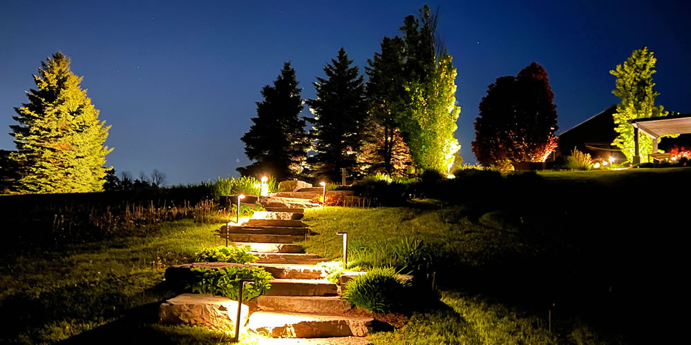 outdoor walkway lighting St. Louis