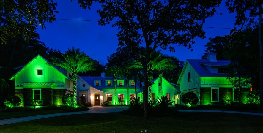 Your Guide to Color Changing Outdoor Lights | Naples Outdoor Lighting Companies 