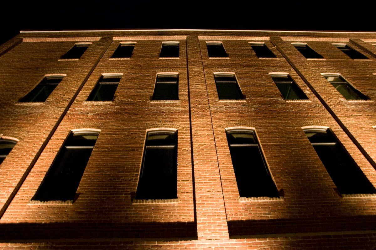 Commercial Uplighting