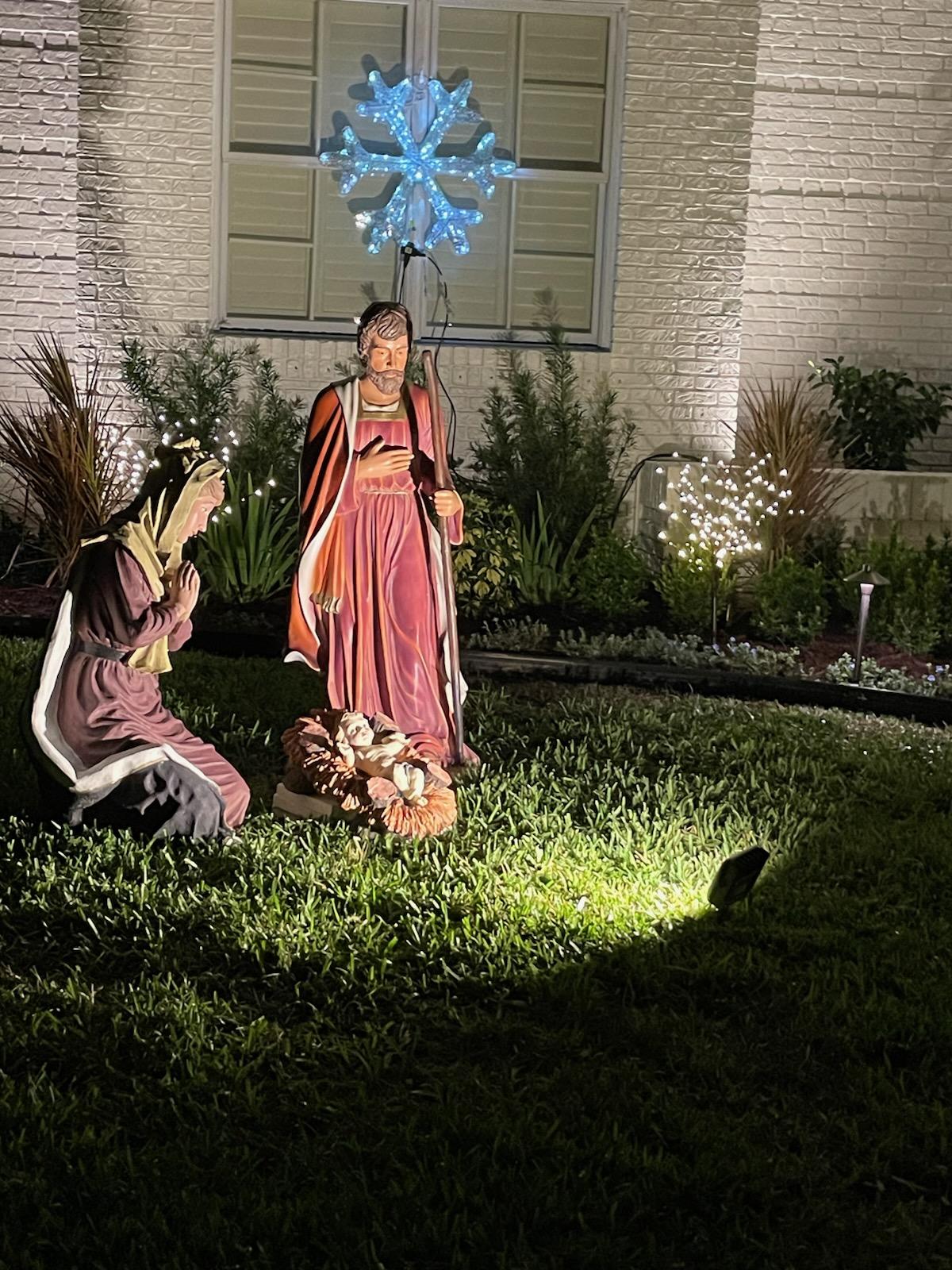 Holiday Outdoor Lighting