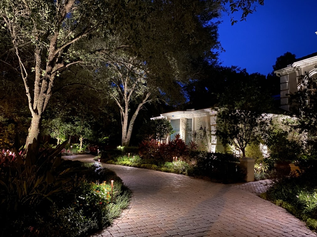custom outdoor lighting