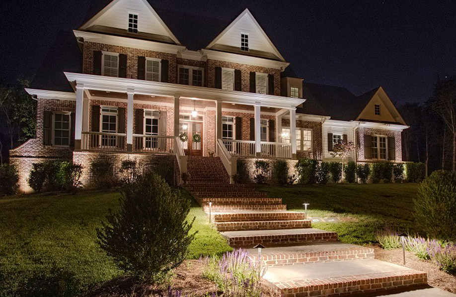 Home Uplighting in Medina Ohio