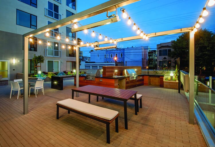 Minneapolis commercial patio string lighting 