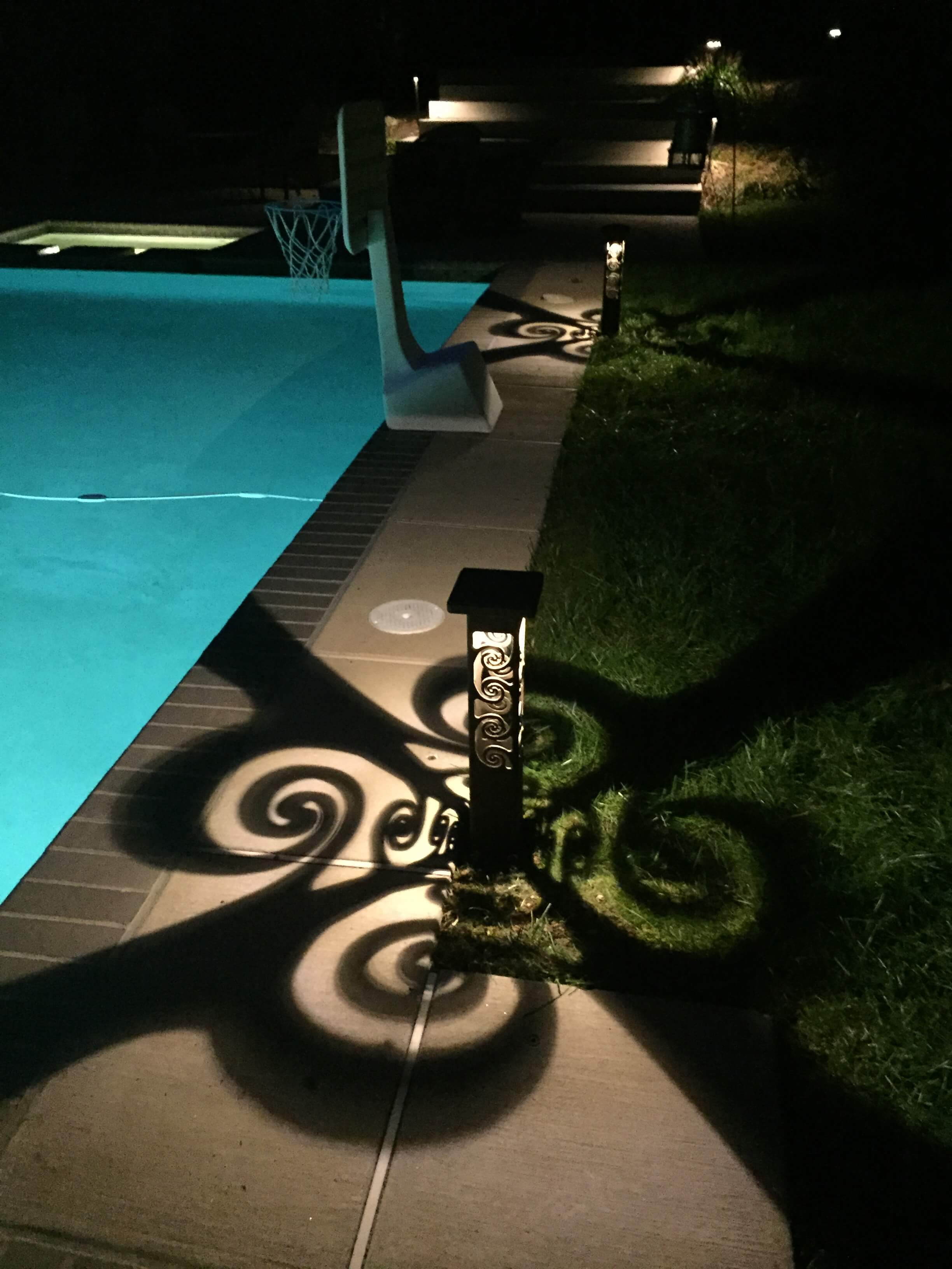 Decorative pool lighting 