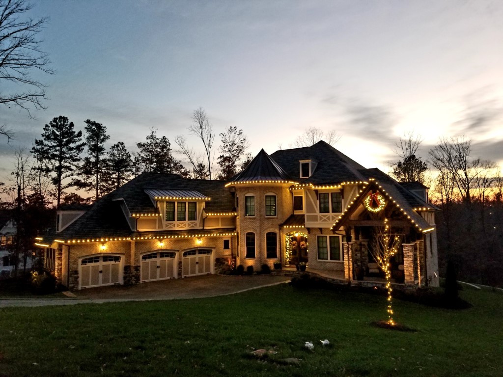 holiday lighting on home 