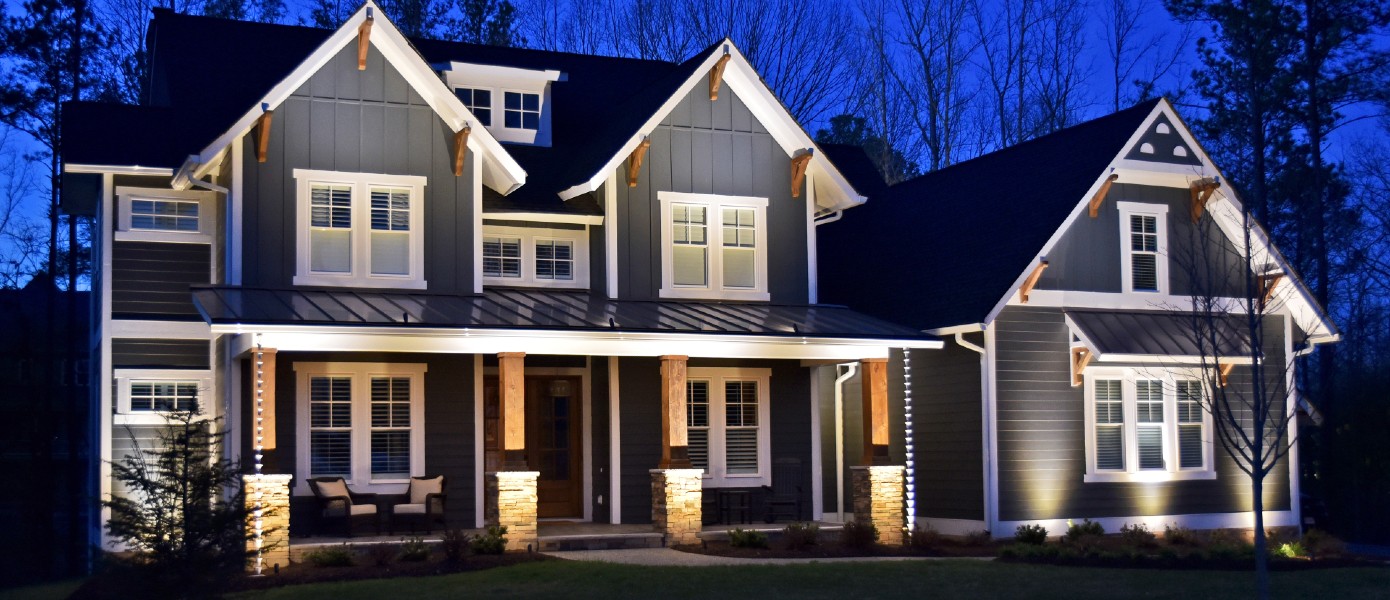 architectural lighting on Nesbit MS home