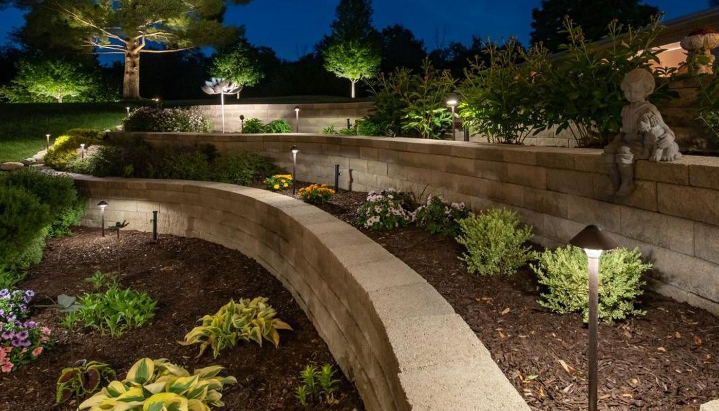 custom landscape lighting installer in Germantown, TN