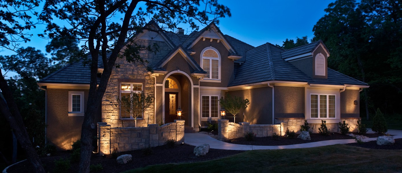 custom outdoor lighting for Memphis home