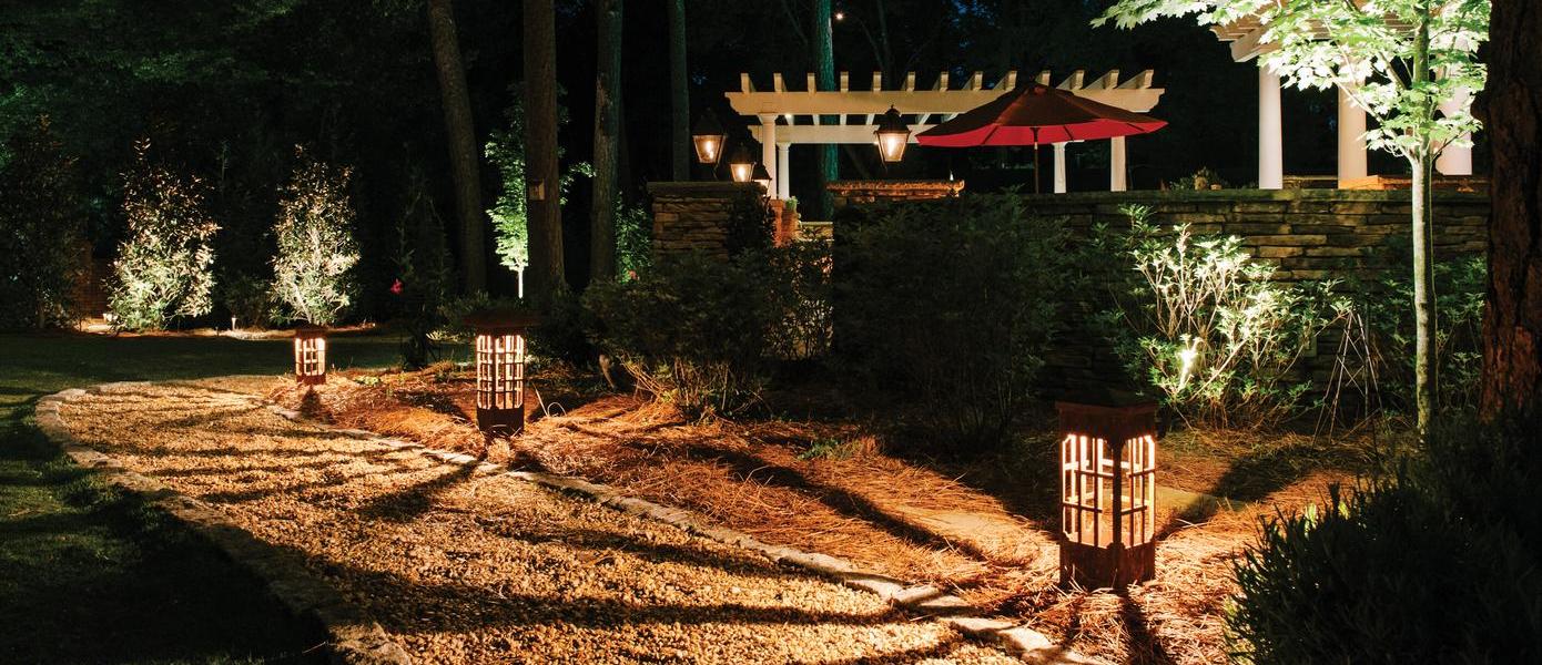 gravel pathway landscape lighting