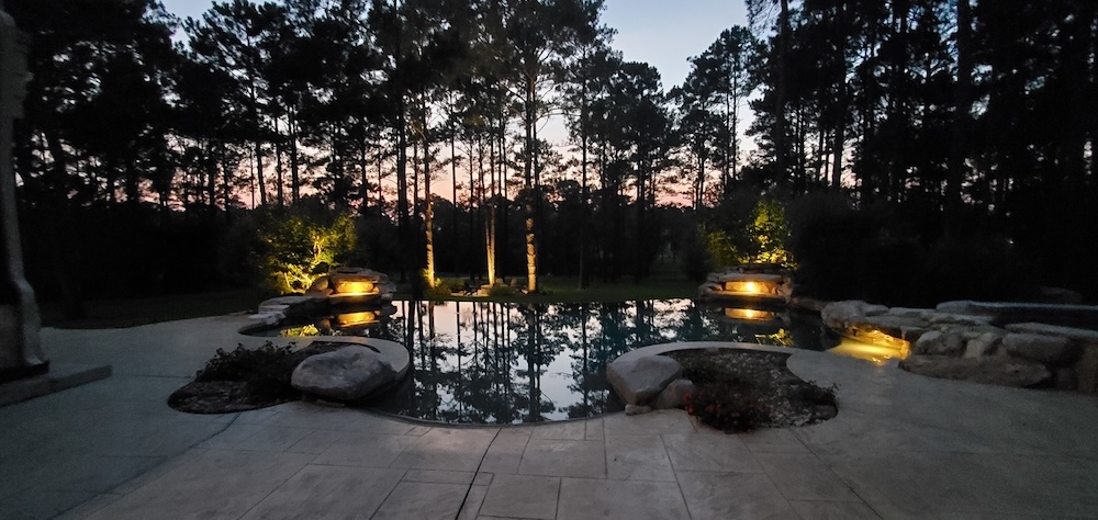 custom pool lighting design in Memphis TN