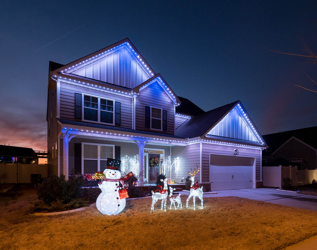 white roofline lights in virginia beach