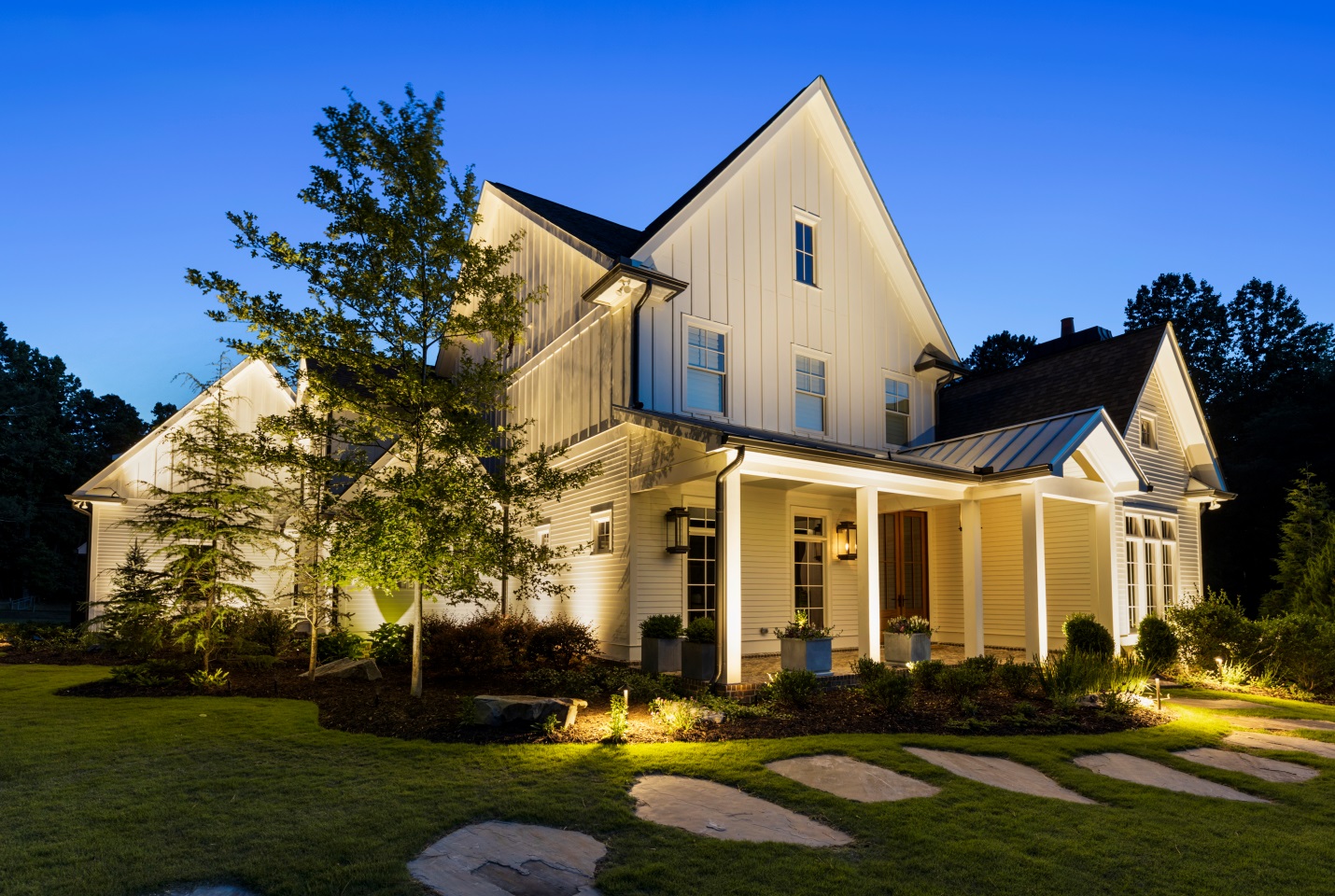 custom architectural lighting installed at home in Powhatan VA