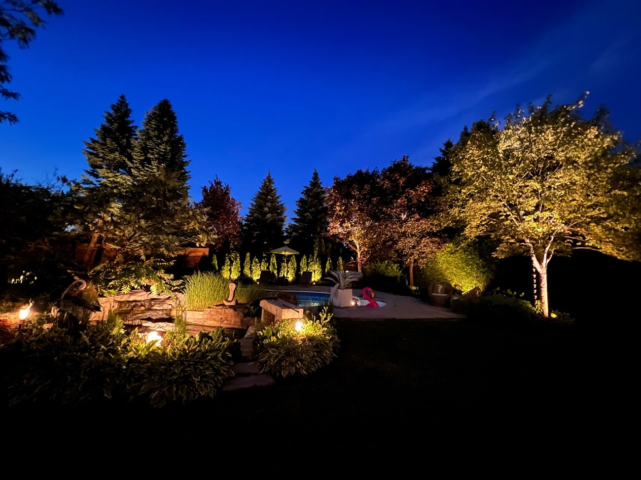 custom outdoor lighting