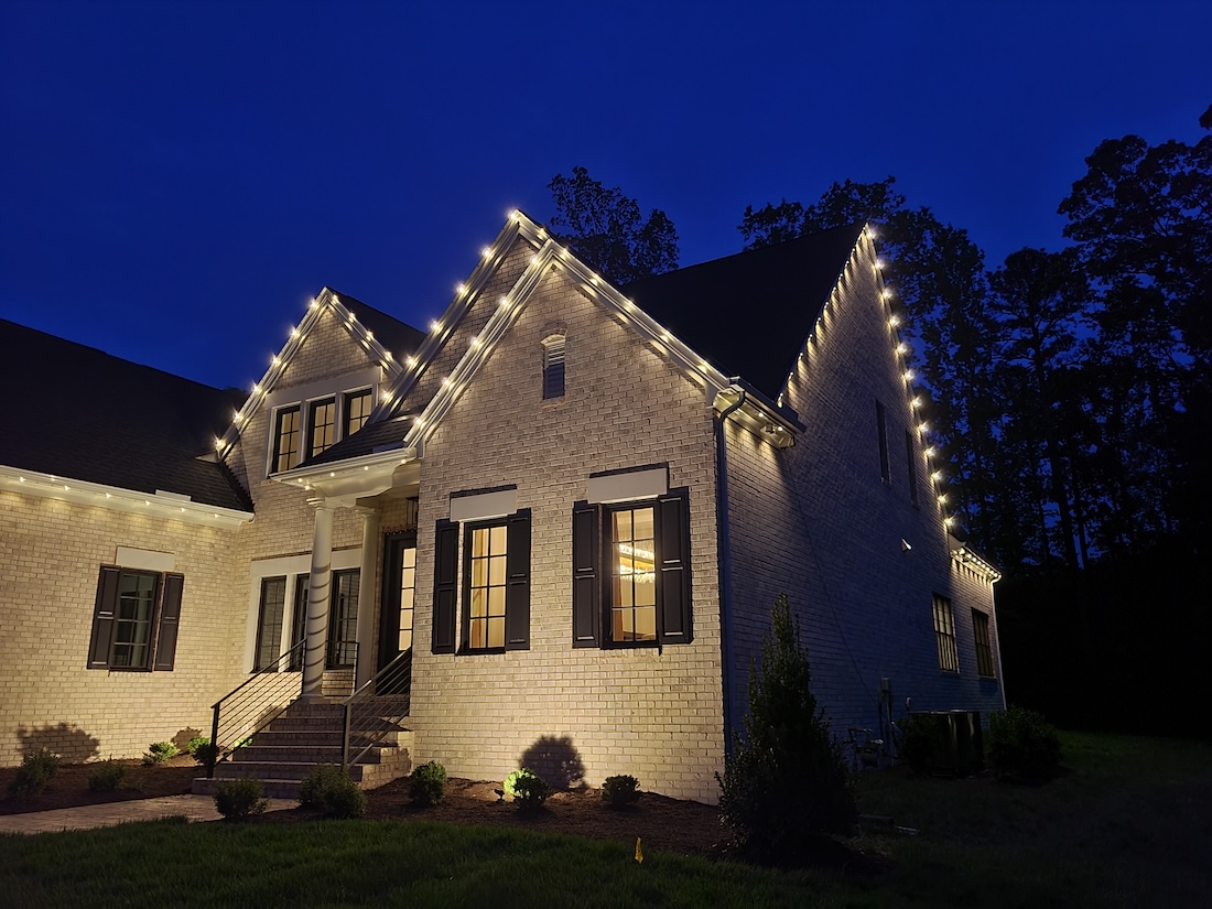 permanent roofline lighting on bon air home