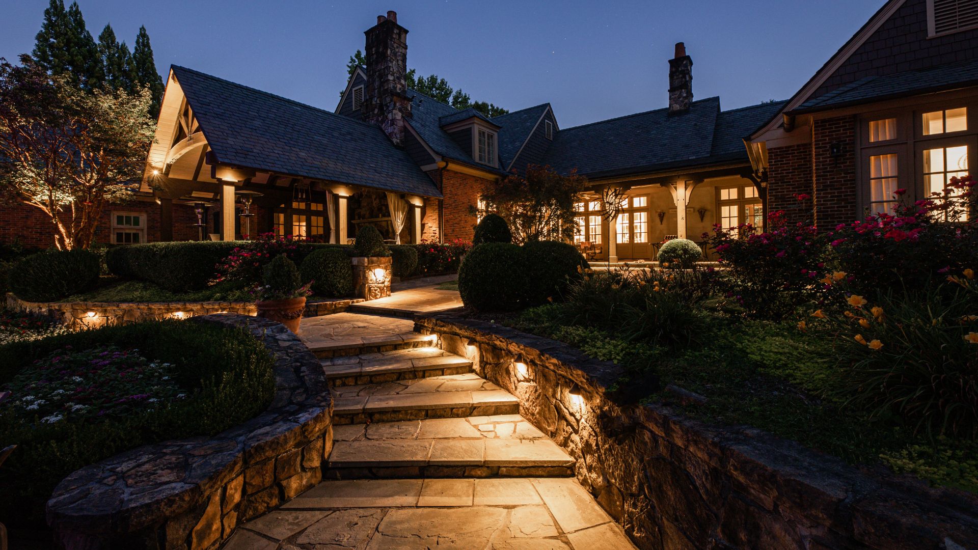 outdoor stairway lighting