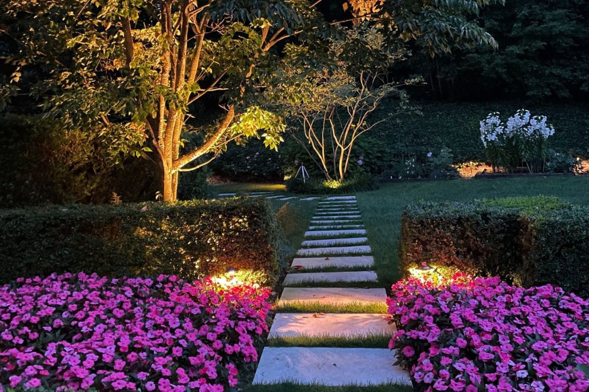 residential garden lighting