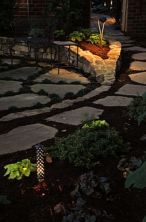 charlotte pathway lighting fixture