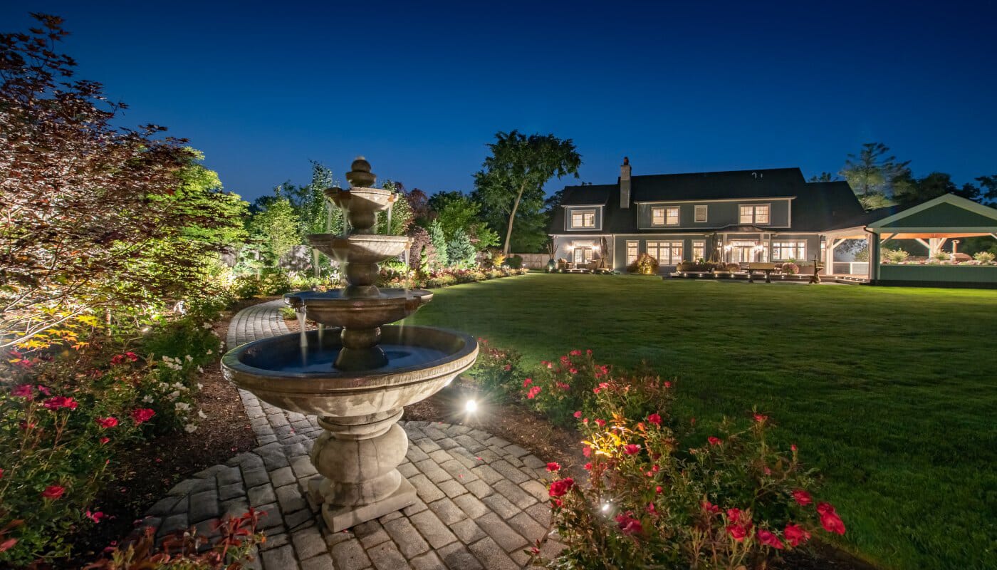 landscape lighting in Battle Creek