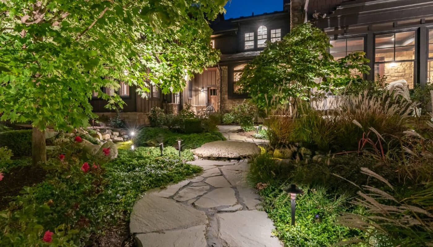 pathway lighting 