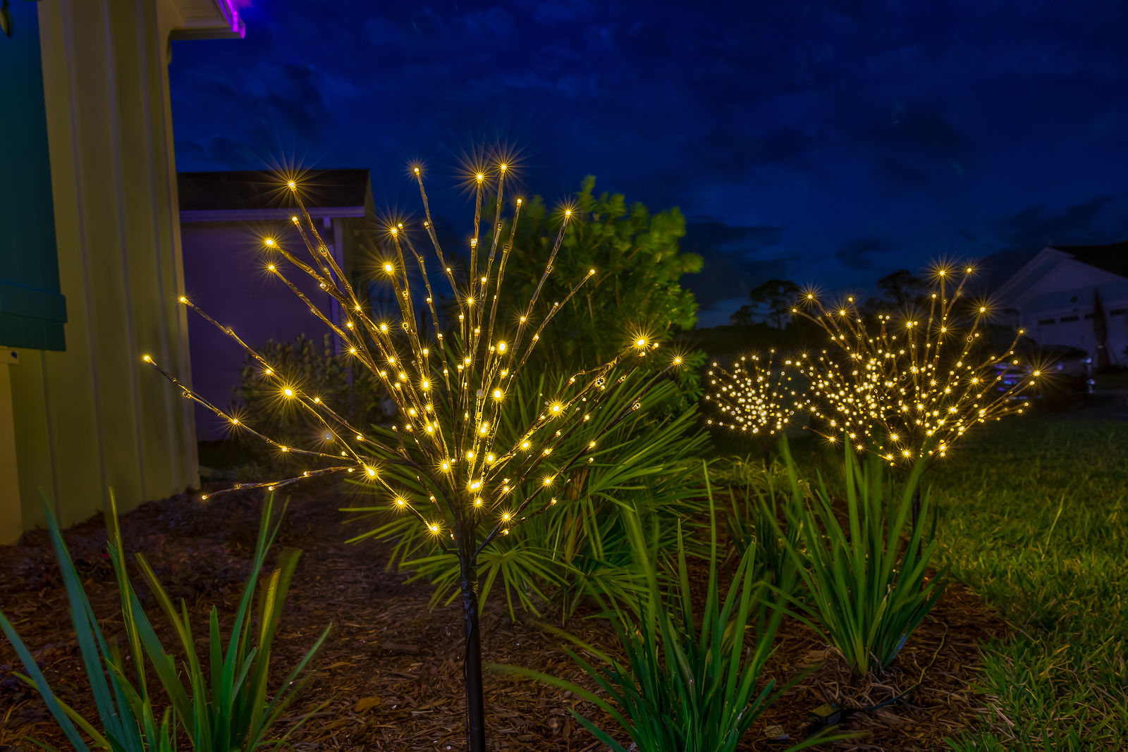 faux light up plant