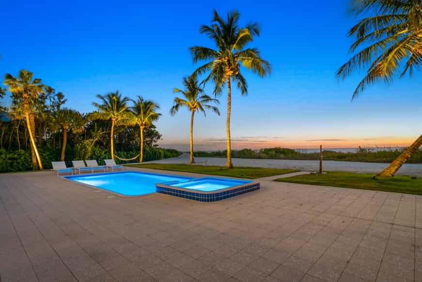 pool lighting