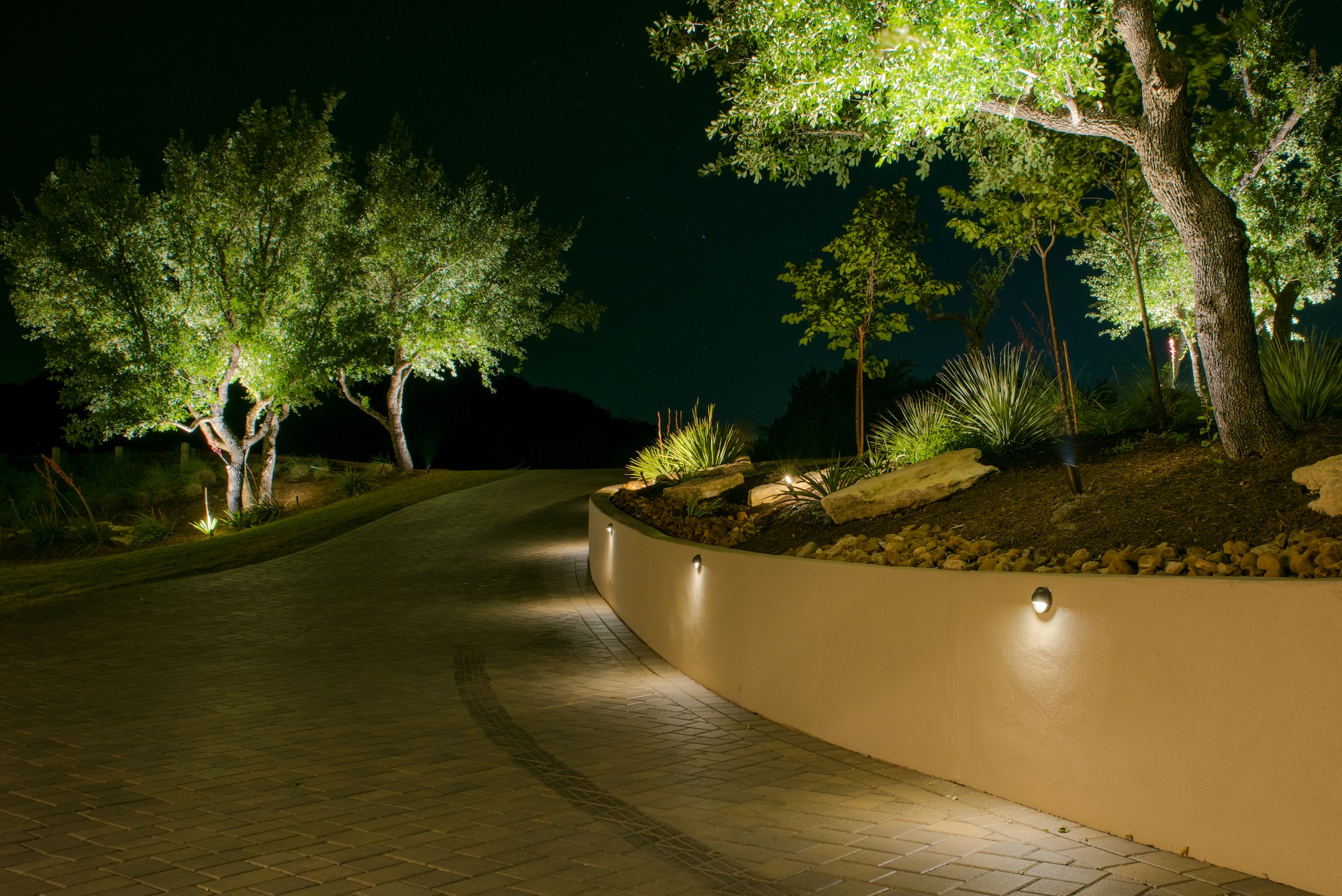 driveway lighting